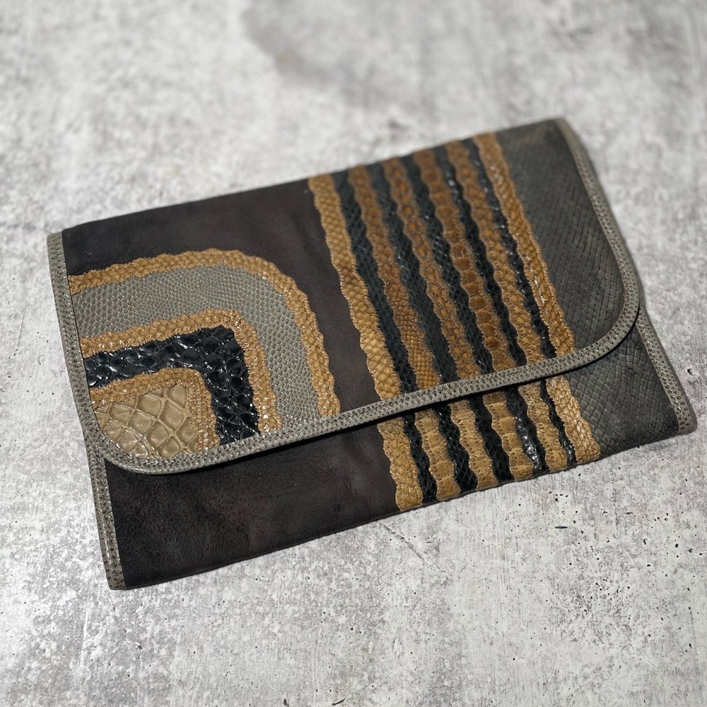 Vintage Carlos Falchi rare snake skin Brown and Gray Clutch